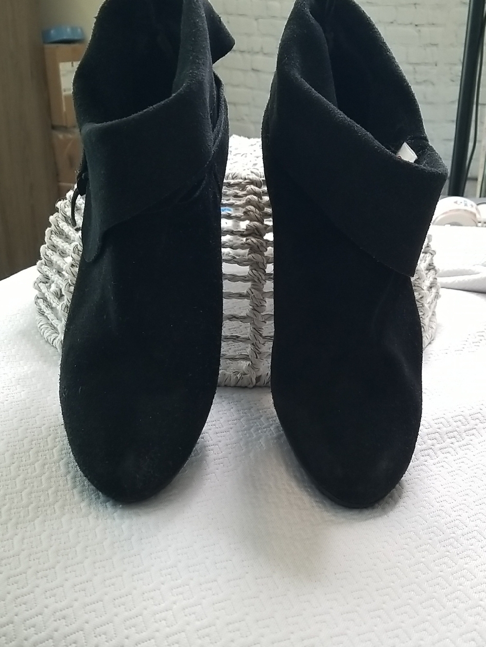 Ami Black Suede Ankle Boots Size 10 Wide Fold Down Tops EUC